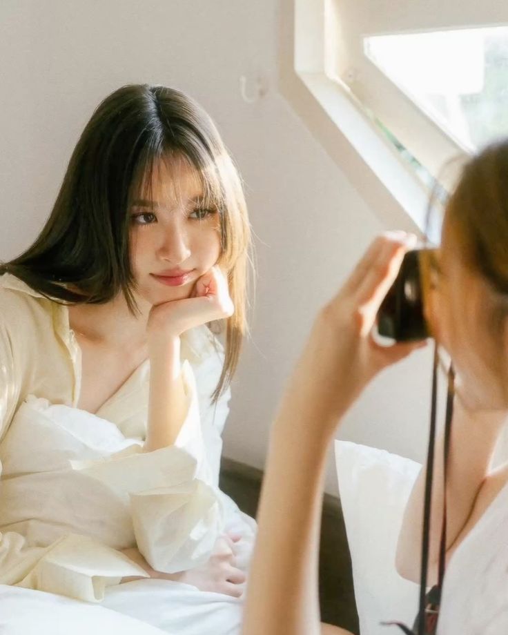 peachyy ‹𝟹 𝗚𝗜𝗥𝗟 𝗥𝗨𝗟𝗘𝗦 𝗘𝗥𝗔 tweet media