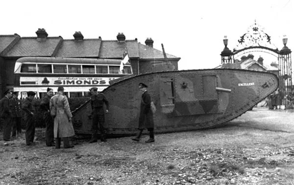 Andrew Hills tweet media