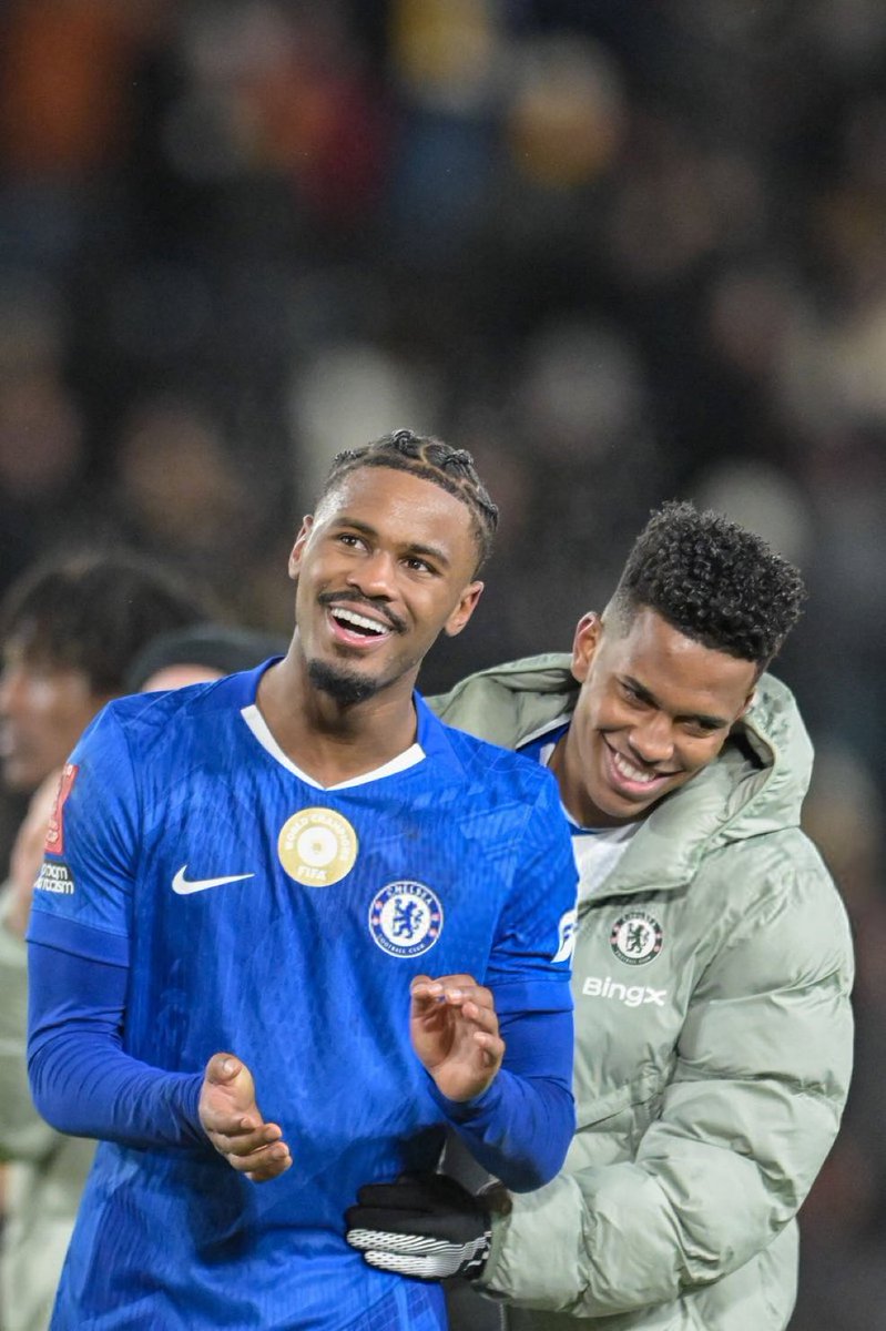 Univers Chelsea tweet media