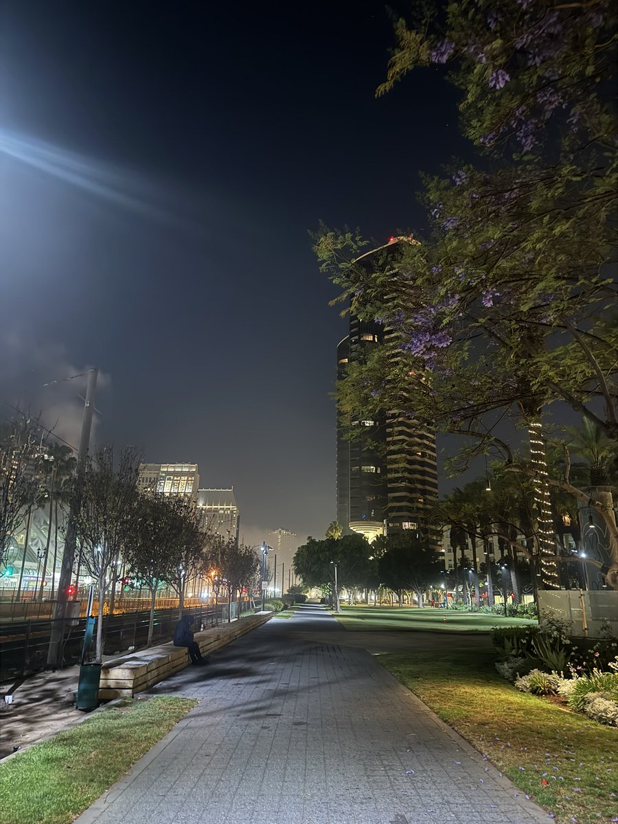 Coach Hop tweet media