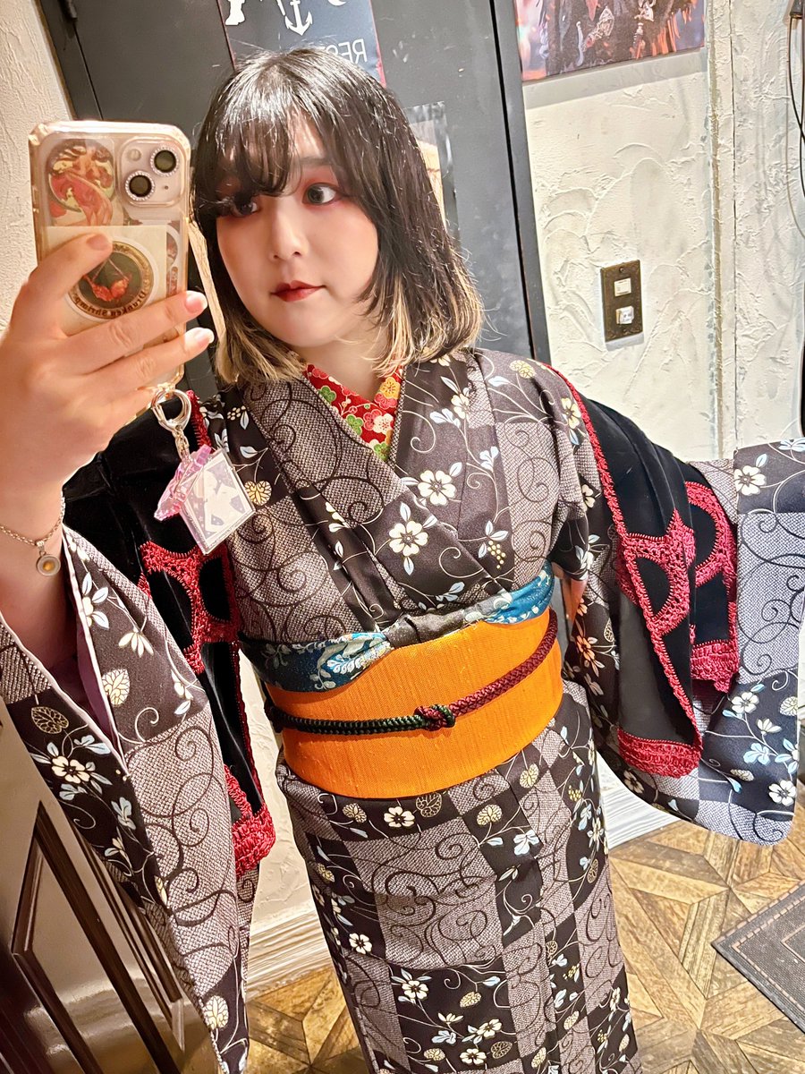 日本酒会ログイ〜ン！
オレンジさんなのでオレンジの帯にしたよ！