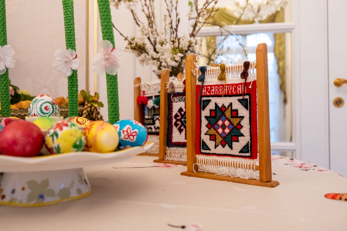 Azerbaïdjan en France tweet media