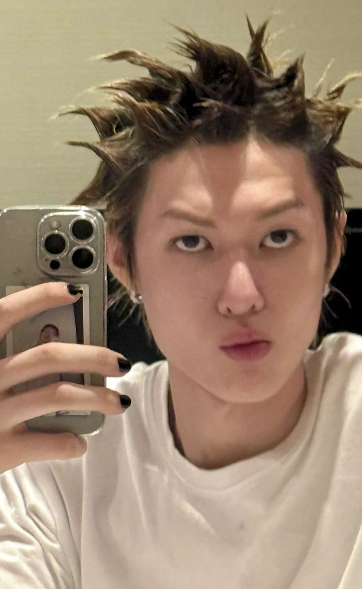 𝙢𝙖𝙧𝙩𝙞𝙣 tweet media