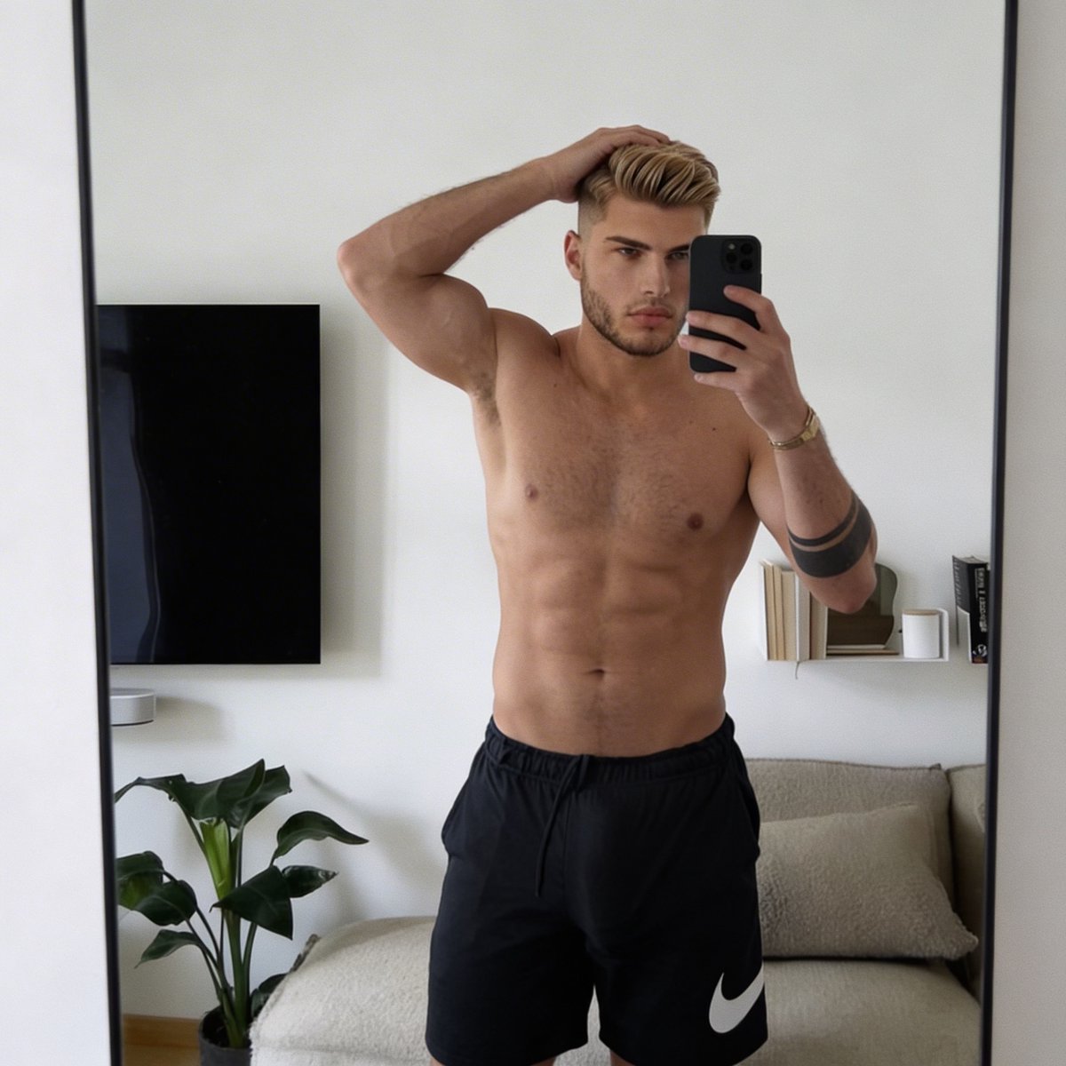 Mr Steve tweet media