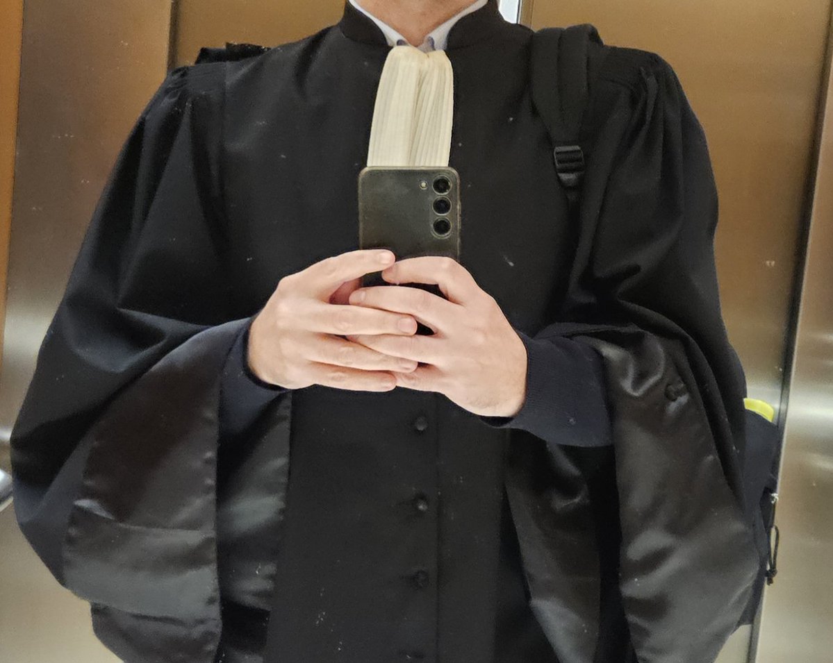 MaîtreZemky tweet media