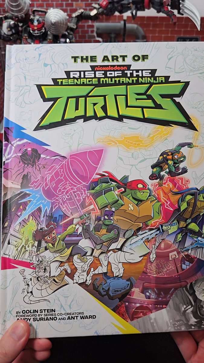 TooMuchNewToys tweet media