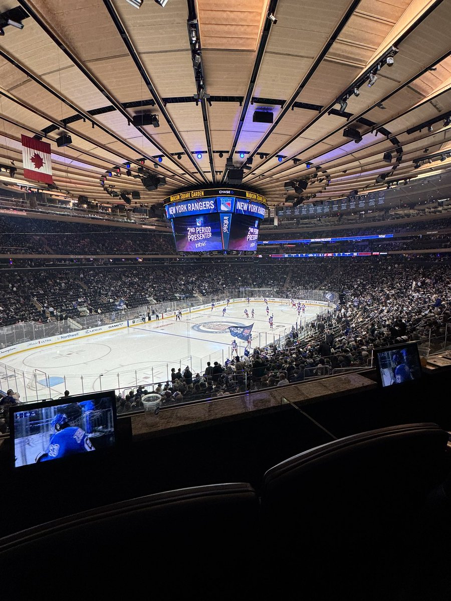 Carly McDevitt tweet media