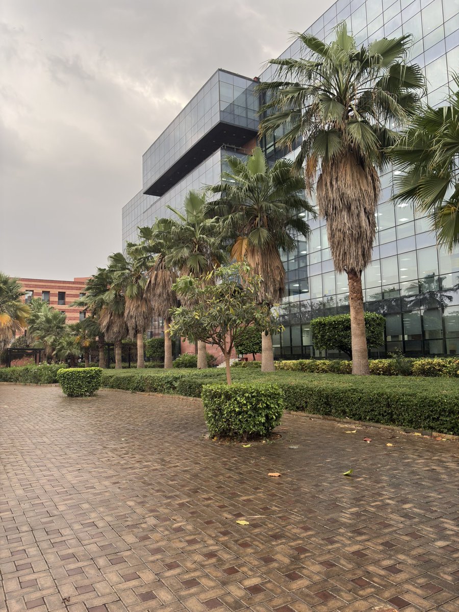 Samiksha tweet media