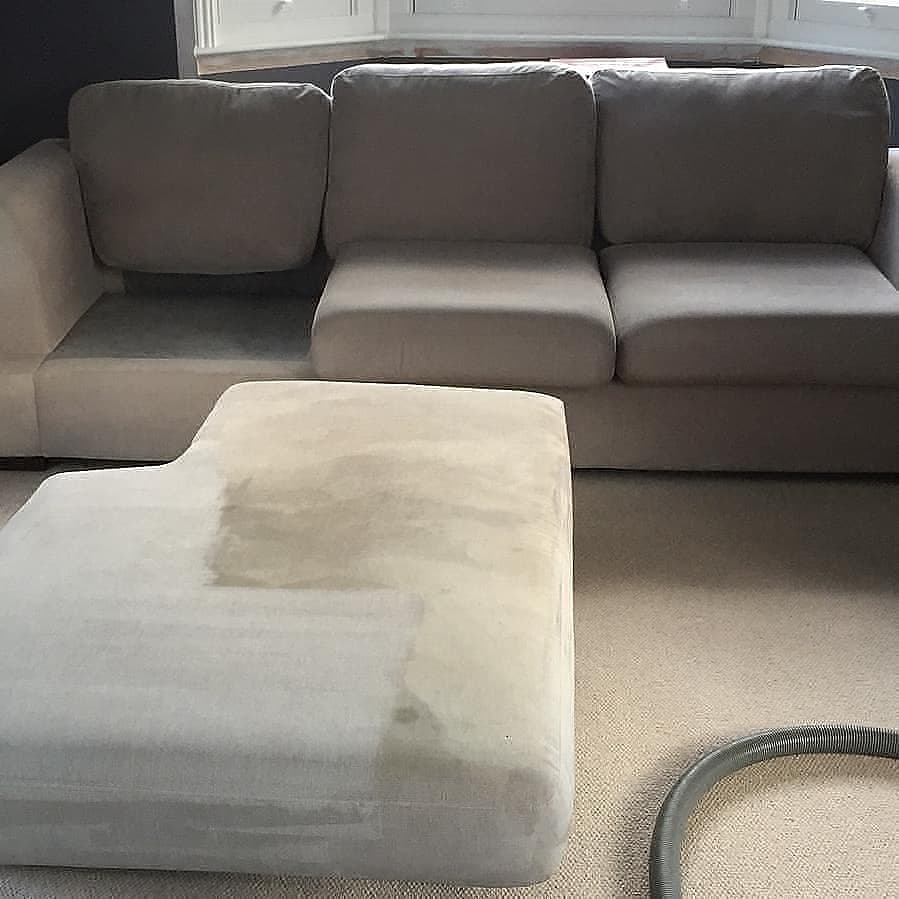 nicholsonclean1's tweet photo. Upholstery needs a clean?

Contact @nicholsonclean1 

Heres some of our reviews : 

https://t.co/IBi5yN6BQ5

#brighton #hove #carpetcleaning #nicholsonclean1 https://t.co/v7IeN0Kfve