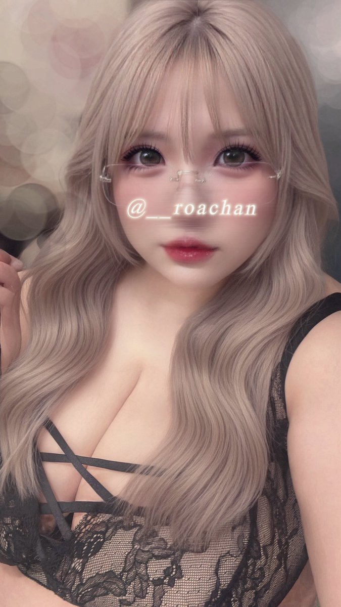 𝓡𝓞𝓐 tweet media