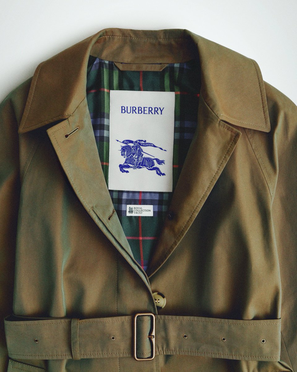 Burberry tweet media