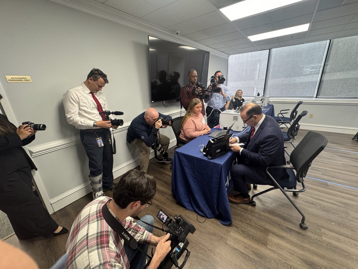 Joseph Bustos 🔥 tweet media