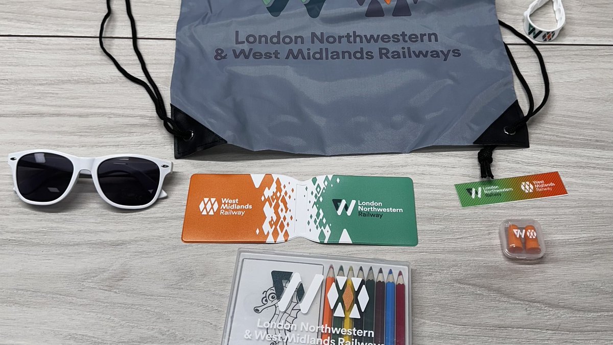 London Northwestern Railway tweet media