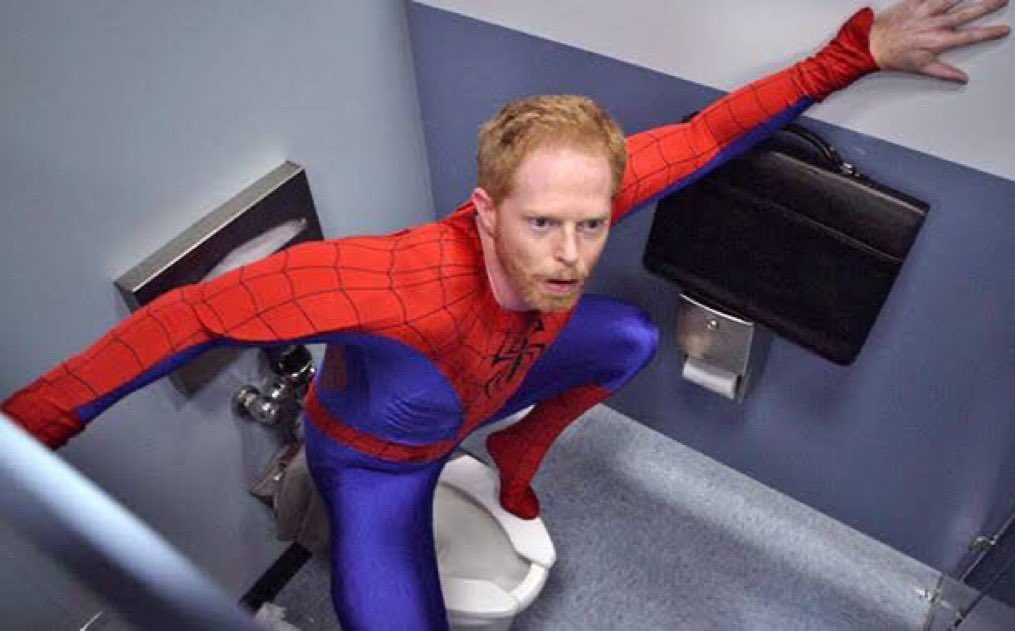 faby jurídico modern family tweet media