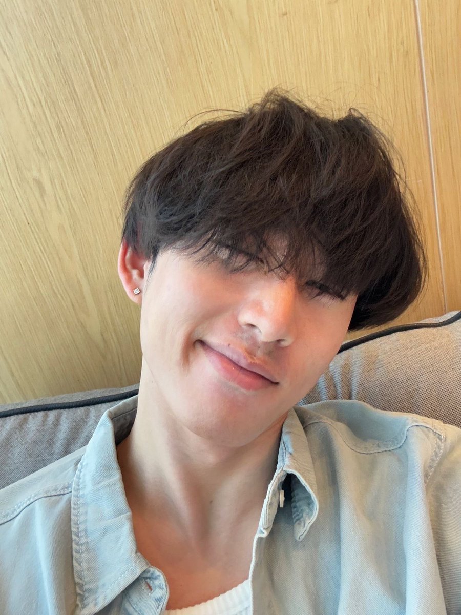 𝐄𝐬𝐭. tweet media