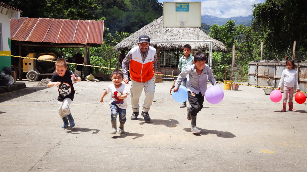 World Vision Colombia tweet media