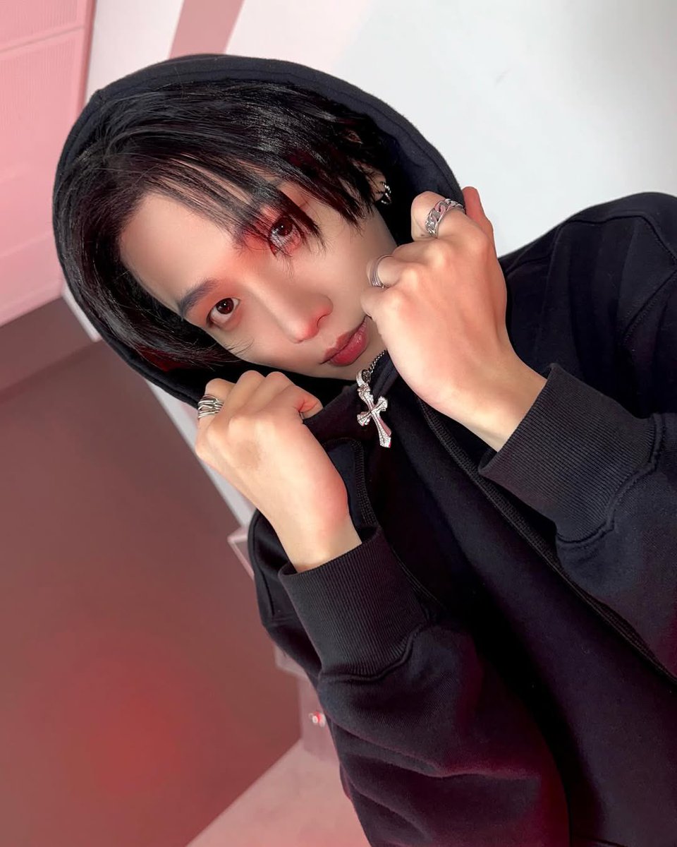 ilysmyungz's tweet photo. myungjae 😭♡ my GOATMYUNG https://t.co/K6rRLUSfCF