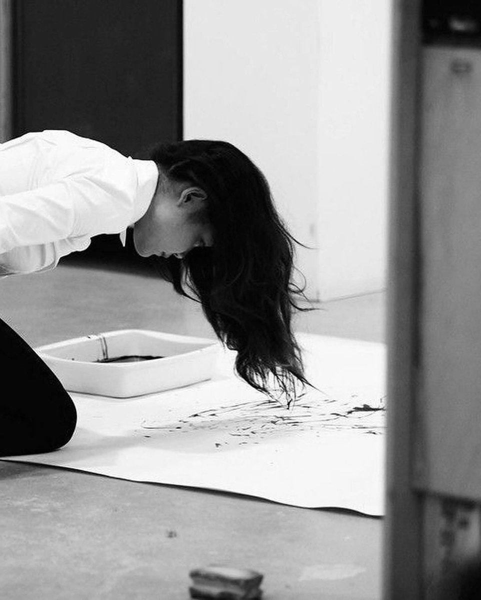 Composition tweet media