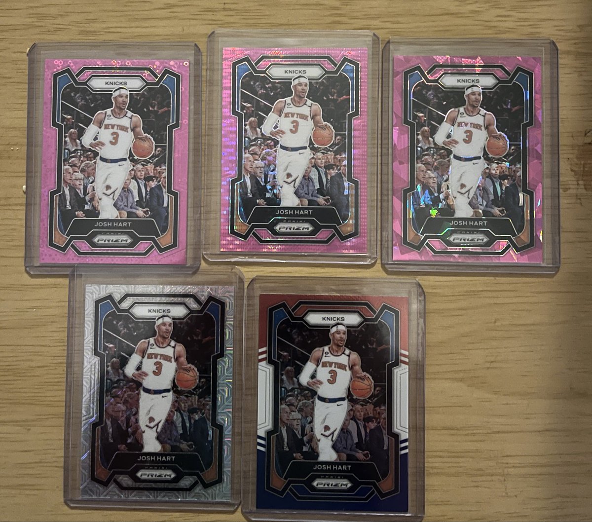 TakeItSleazyCards tweet media