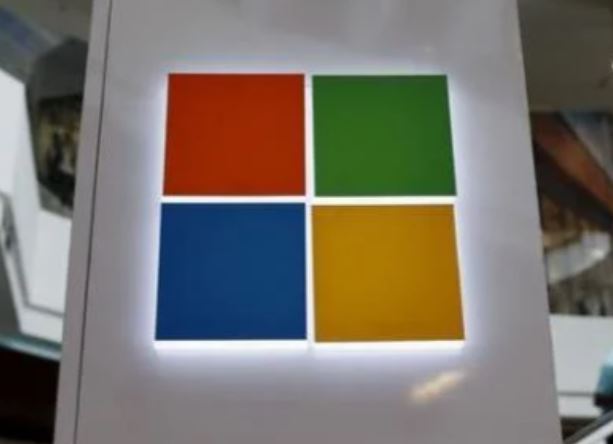 startup_italia's tweet photo. Tutti contro Sam Altman? Dopo l’Enciclopedia Britannica, anche #Microsoft starebbe valutando un’azione legale contro #OpenAI.
Al centro della vicenda l’accordo cloud da 50 miliardi di dollari con #Amazon. 

https://t.co/YCXl6mg83F https://t.co/LTrLg11wSt