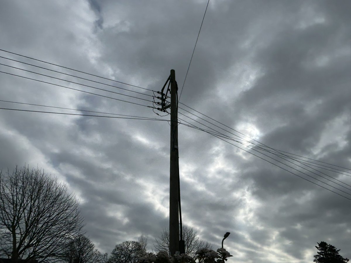 @ChatsWithEm tweet media