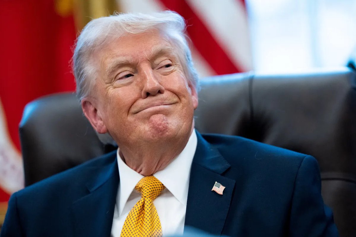 BARRON TRUMP tweet media