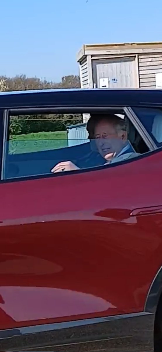 Sussex Traffic Watch tweet media