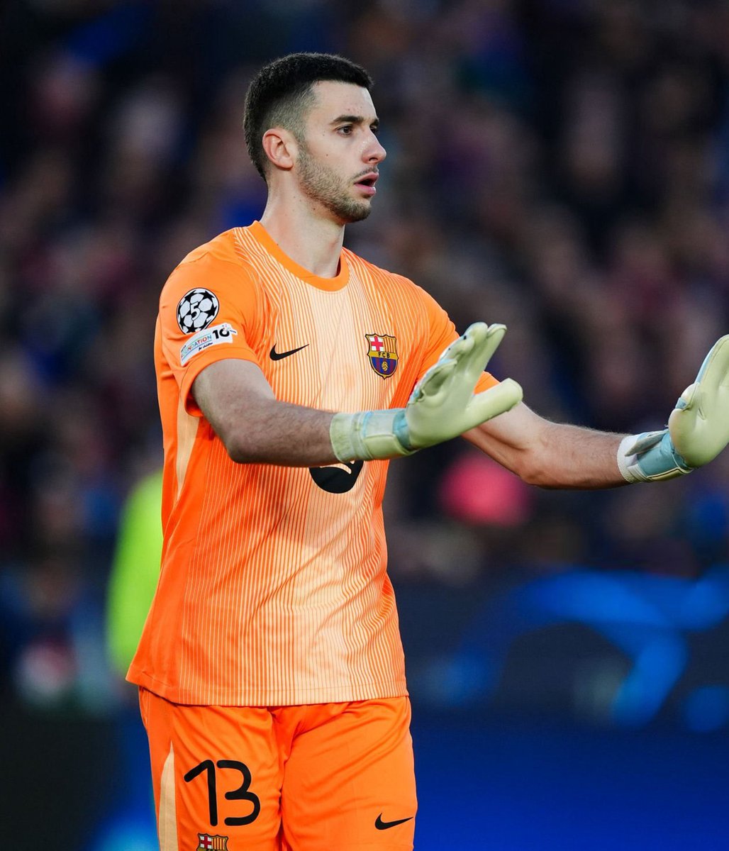 عمرو tweet media