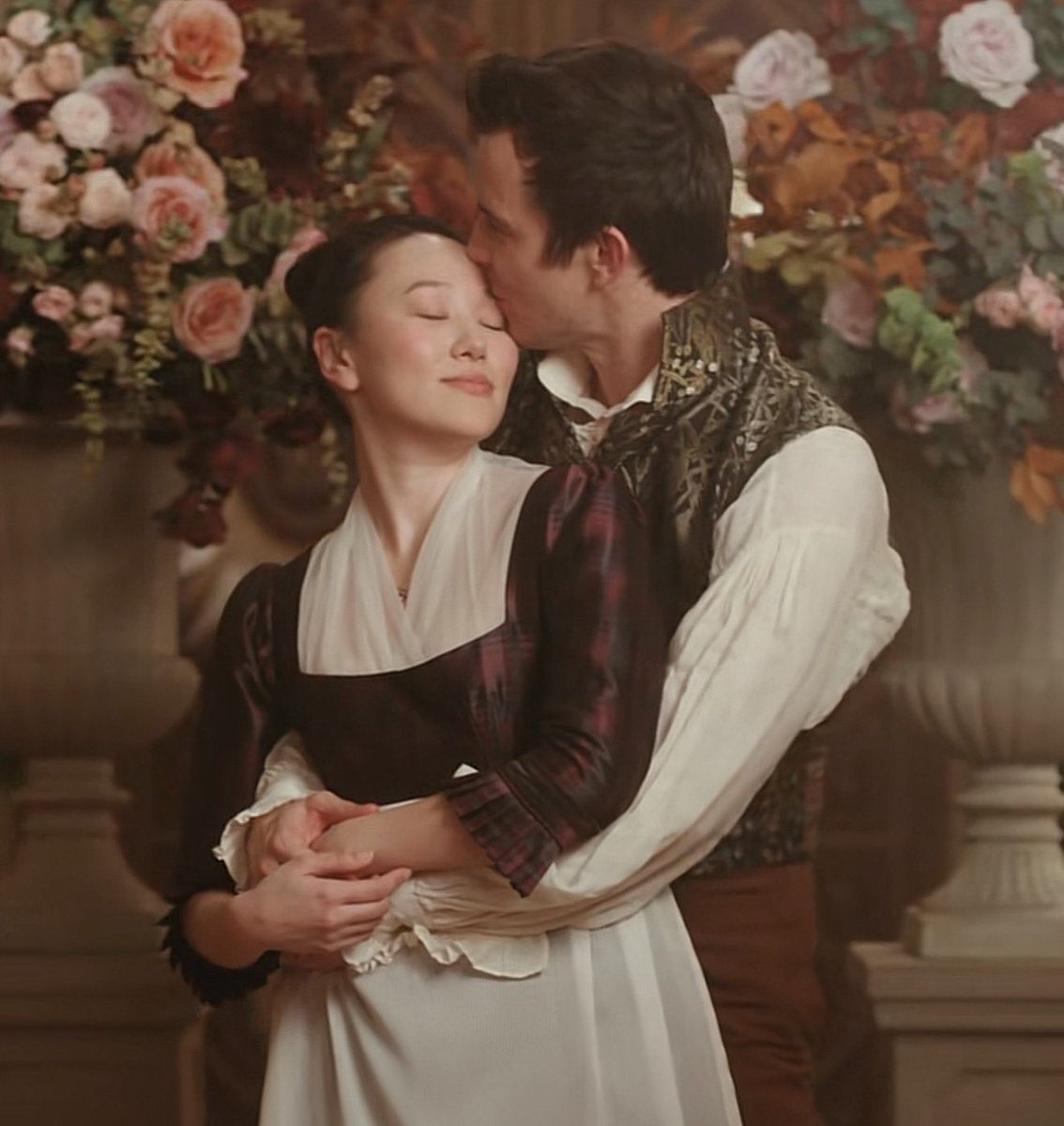 benophieology's tweet image. #RealLove #RealSoulmates #LoveIsBack #RealLovers