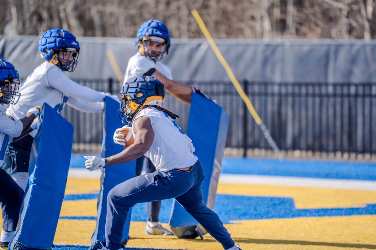 Jordan Davis tweet media