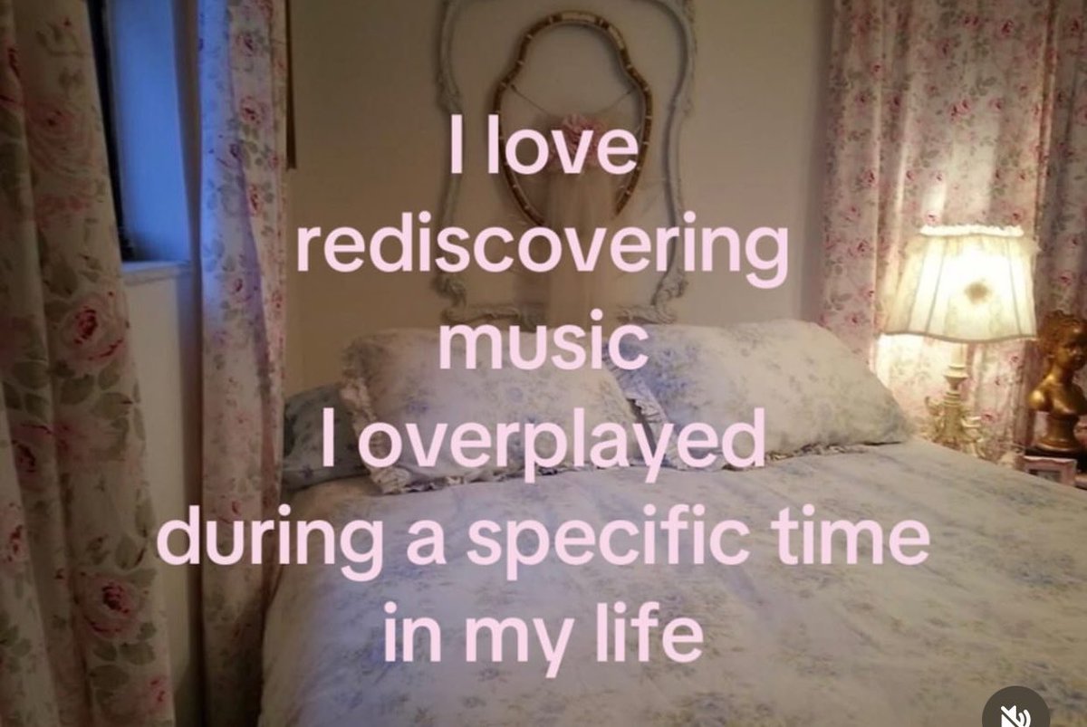 𝝑𝝔 tweet media