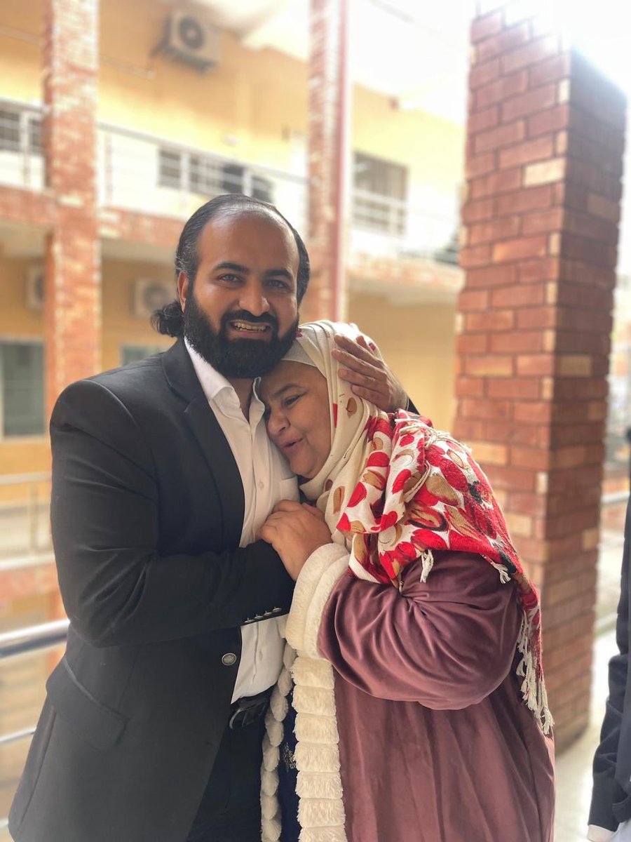 Alifya Sohail tweet media