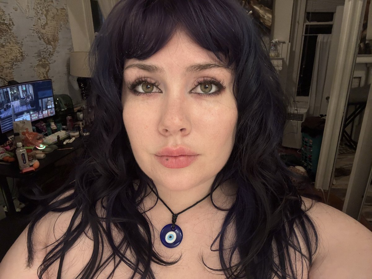 TianasTummy tweet media