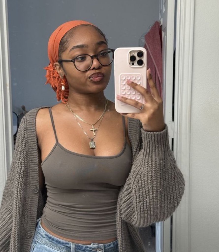 Soft-Chi 🛍️ tweet media