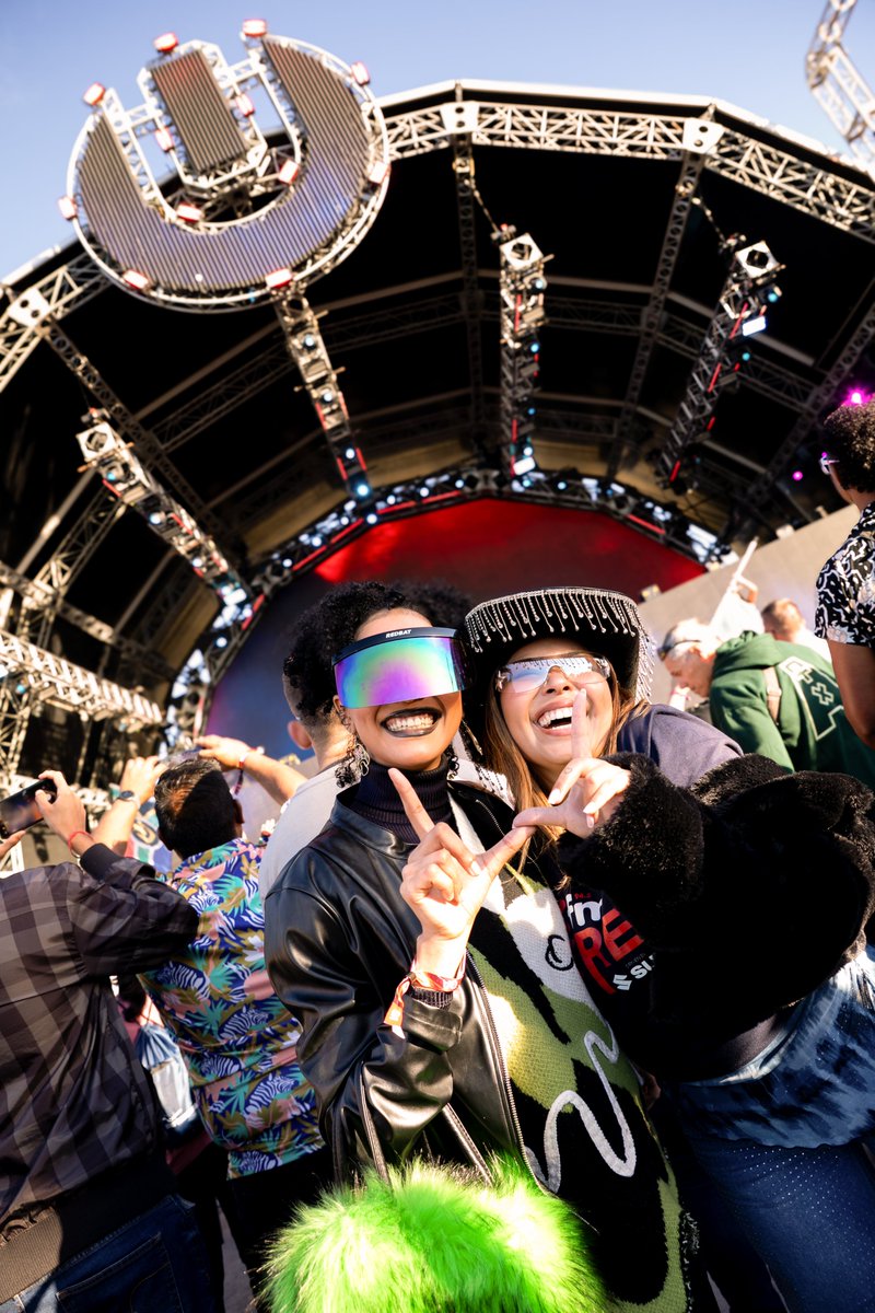 Showtime Management tweet media