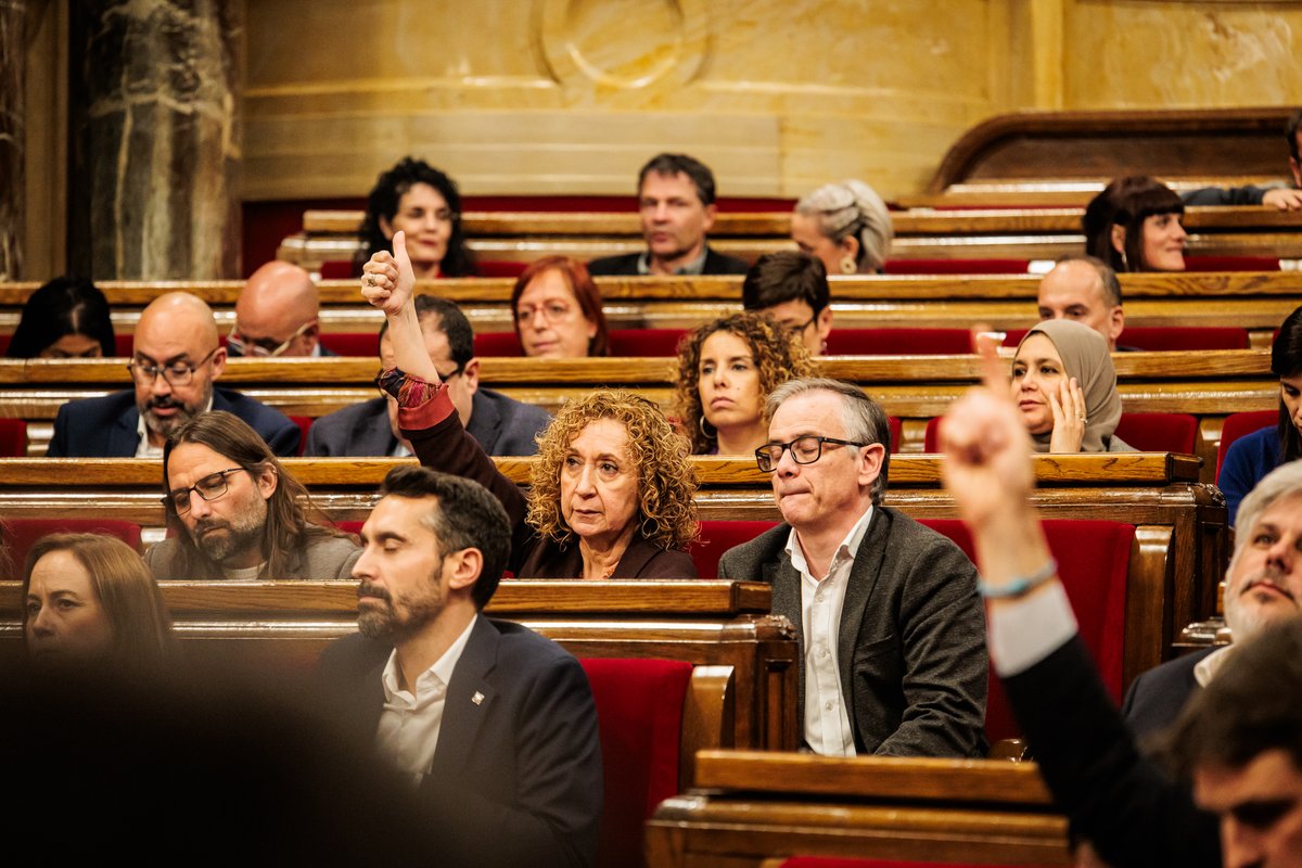 Parlament de Catalunya tweet media