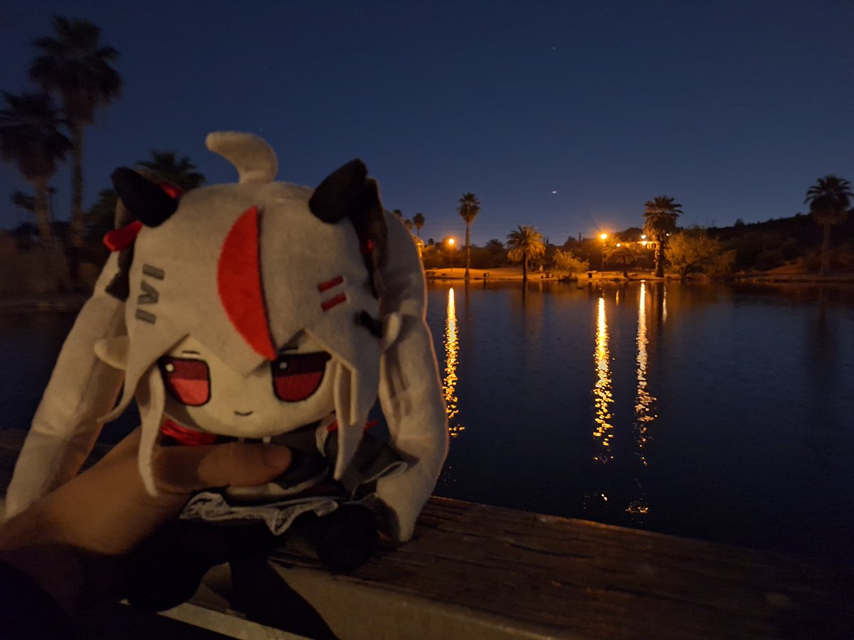 Natu Serious 🖤❤️ tweet media