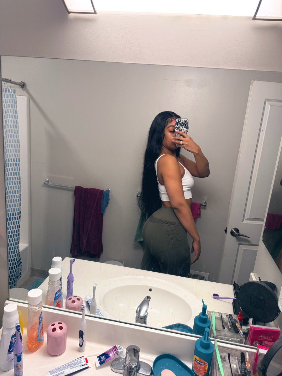 Stacey Lynn 🍑 tweet media