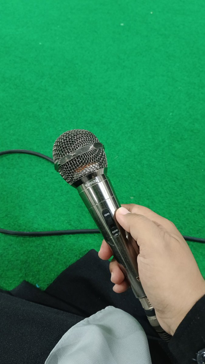 dwin_nk's tweet photo. Dadakan lagi jadi MC 😌🤏 https://t.co/xn4UIuov8B