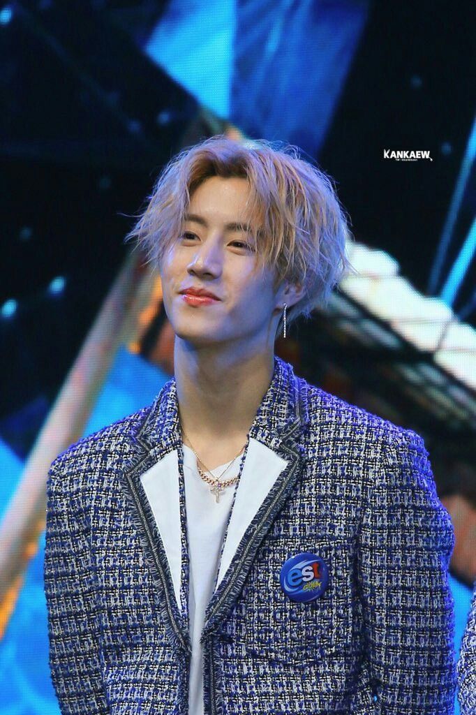 MT_APPLE_🍎🌅SILHOUETTE🌻🍧✨ tweet media