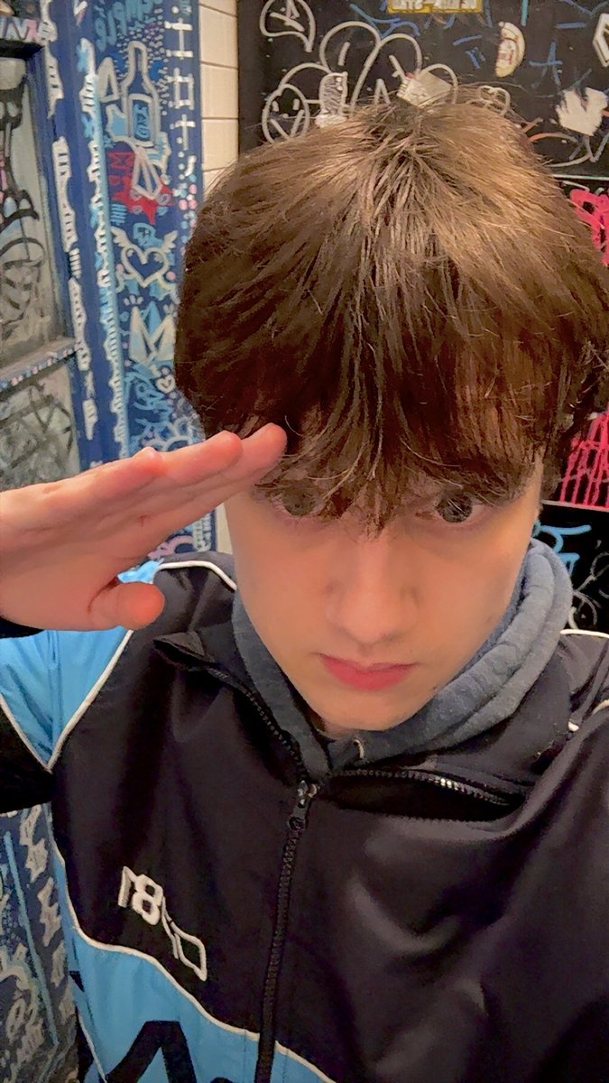 Harry 💫 tweet media