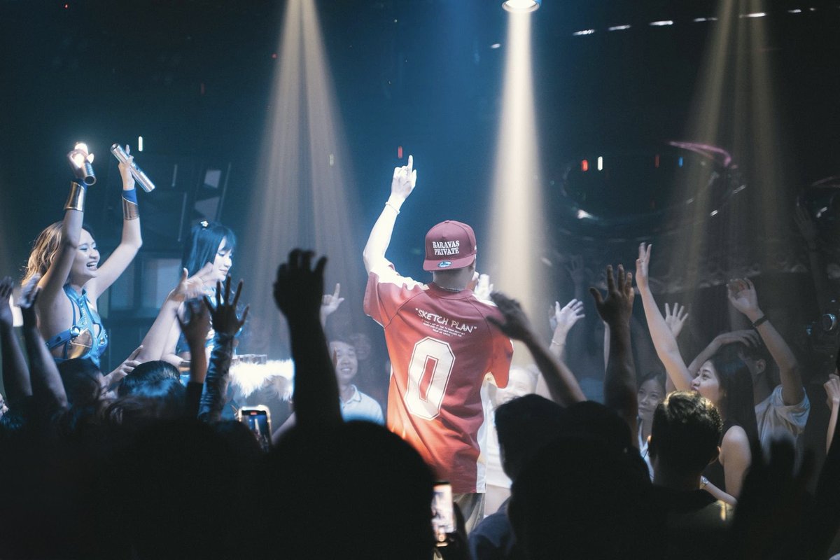 BadKoi 🧙♂️ tweet media