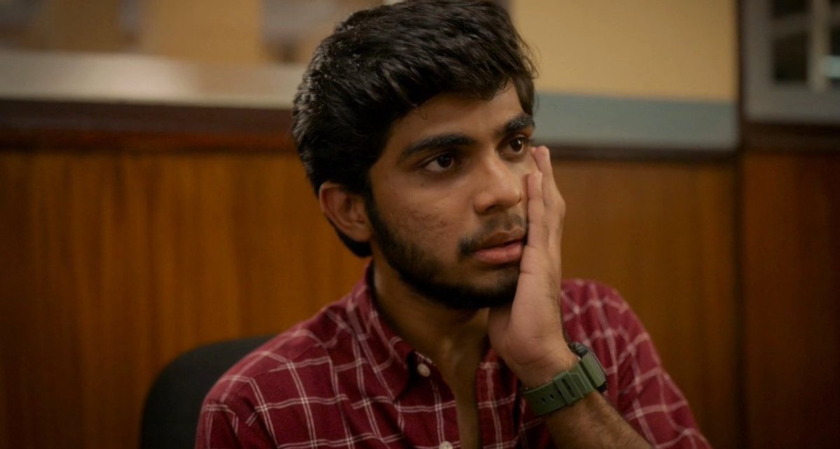 afsinX's tweet image. A big reason for me to like Naslen so much is his characters which are always so relatable and how they consistently breaks the usual heroic stereotypes. Also his excellence in natural acting. A true blue new gen hero in all aspects.
#Naslen