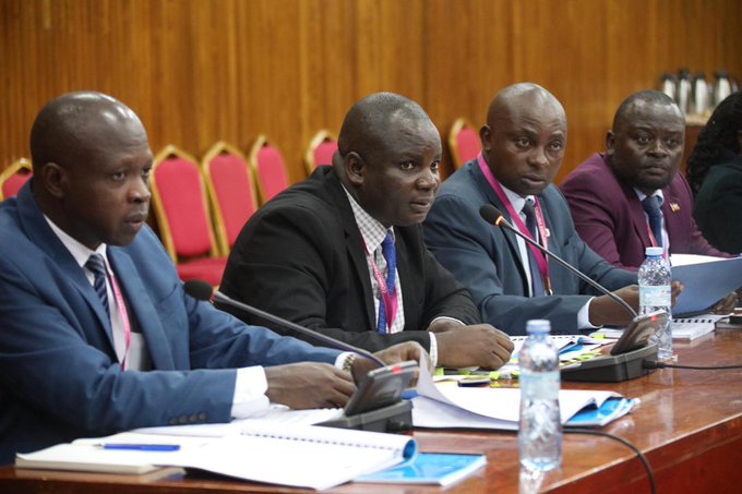 Parliament Watch tweet media