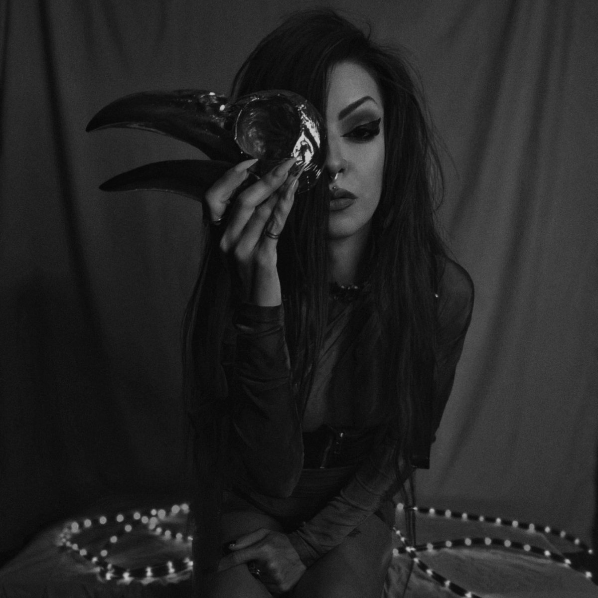 Pixie After Dark tweet media