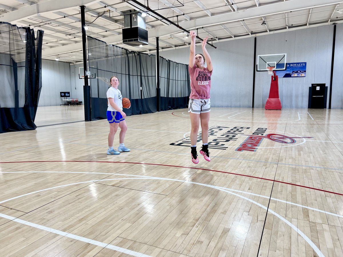 Adam Barnes tweet media