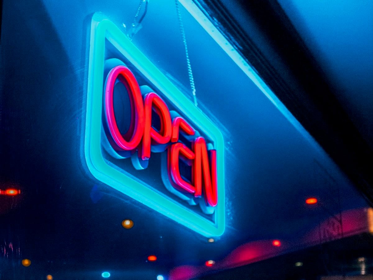 Reworked tweet media