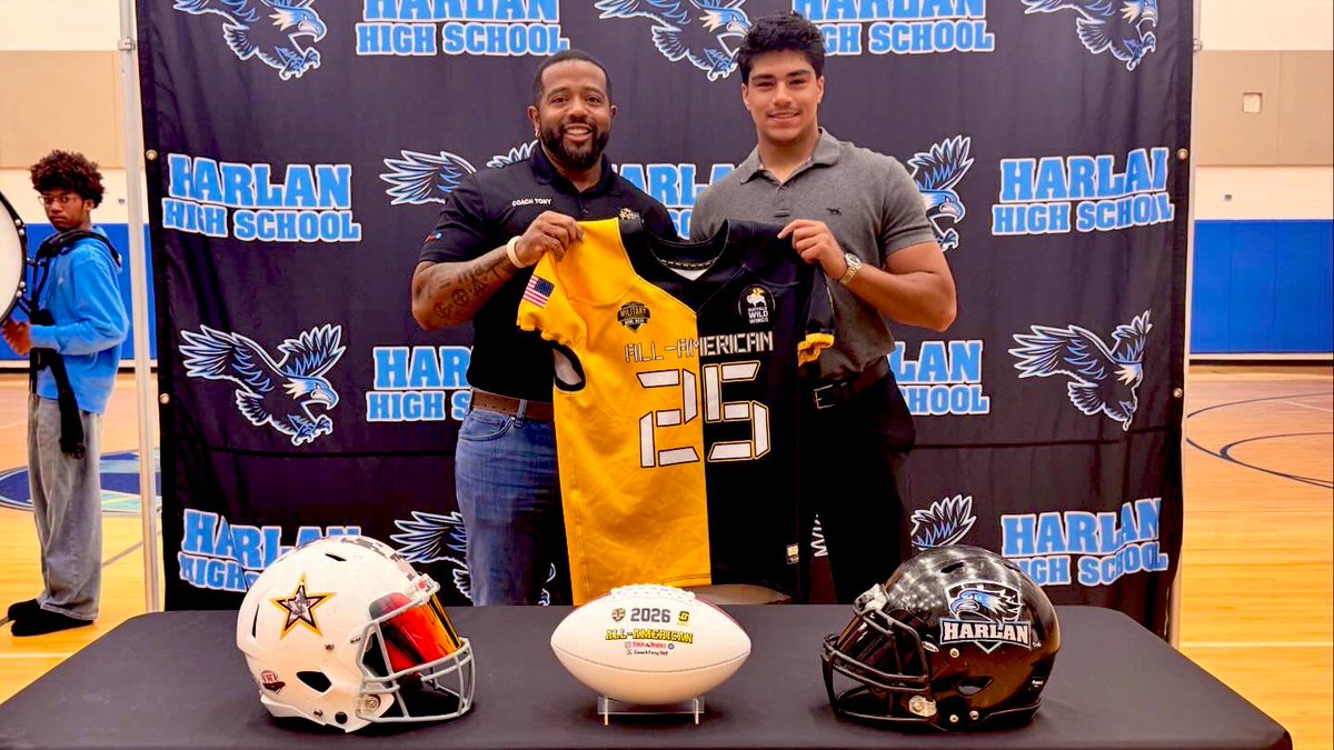 Harlan Hawk Football tweet media