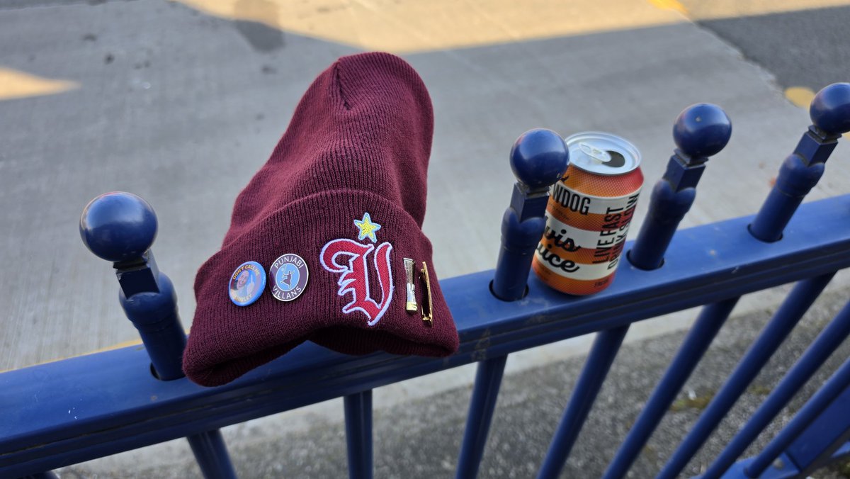 SteveDeery's tweet image. #dont 👊#avfc 🦁💜💙