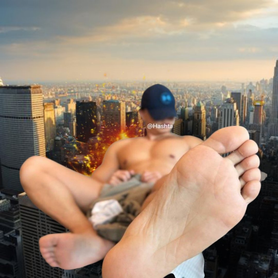 tiny_guy tweet media